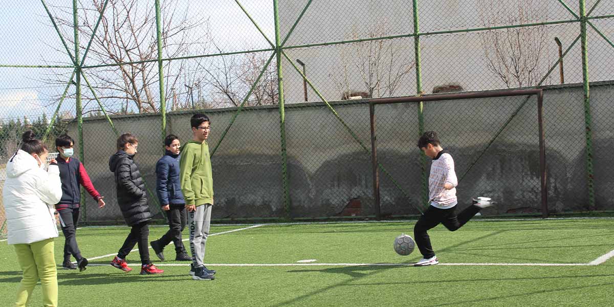 FUTBOL KULÜBÜMÜZ